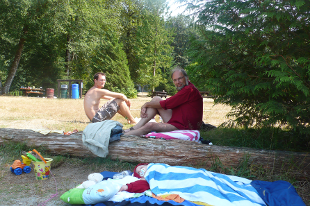 Chiara (schlafend), Hans und Jochen